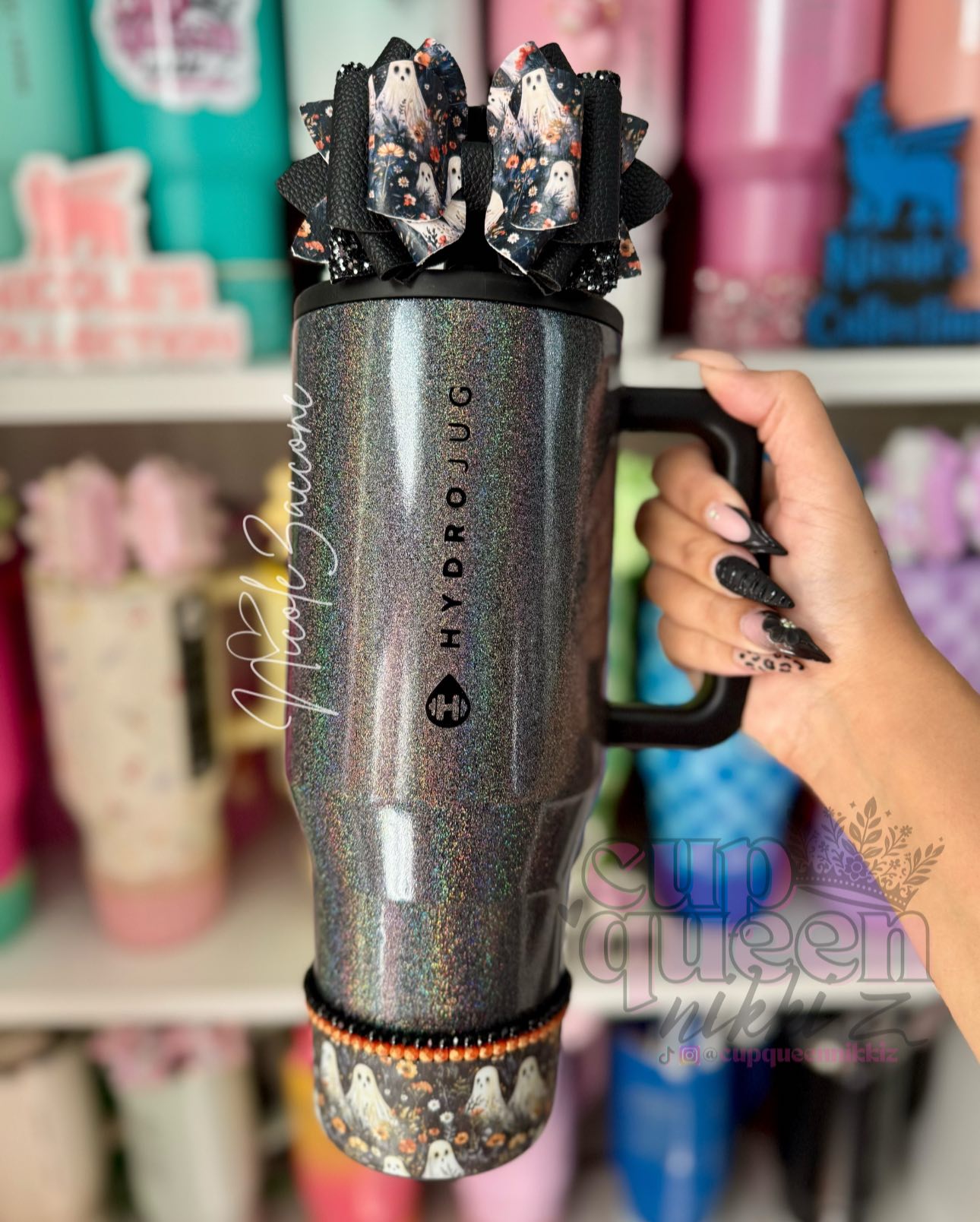 Holographic Tumblers