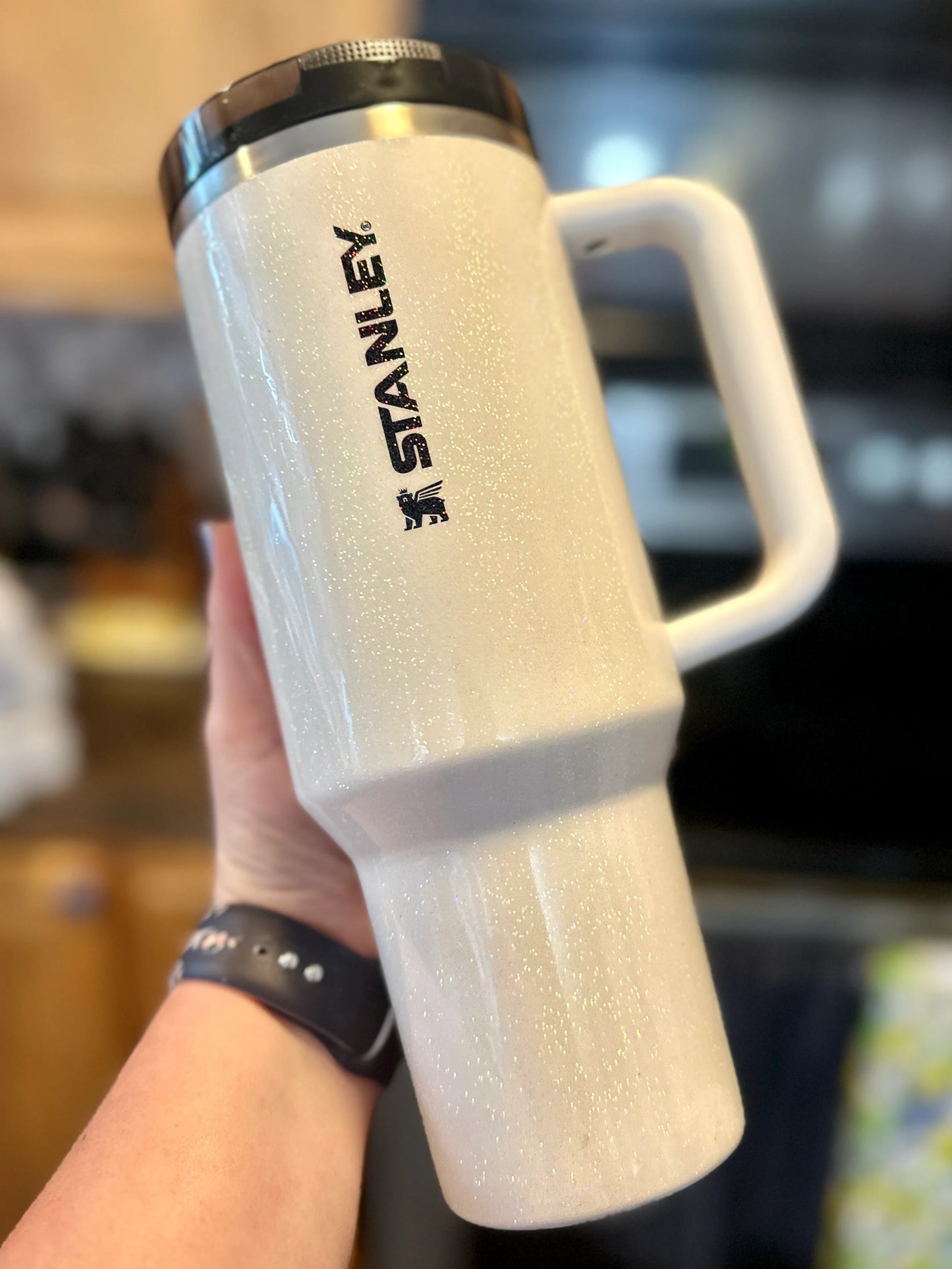 Holographic Tumblers