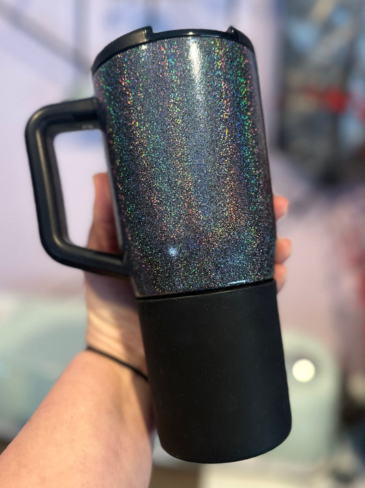 EUC 25 oz Dark Holo on Black Brumate Muv