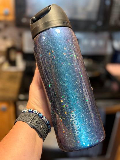 NWOT 32 oz Color Shift Owala FreeSip
