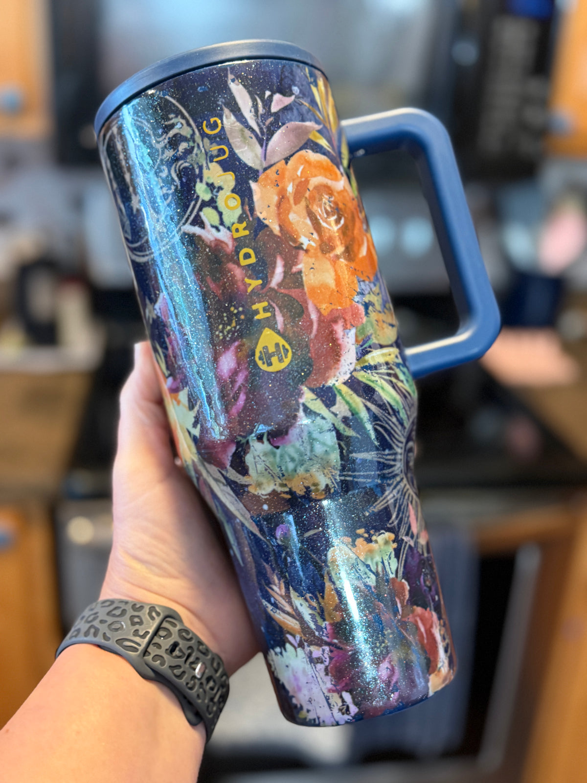 EUC 32 oz Celestial Floral HydroJug Traveler
