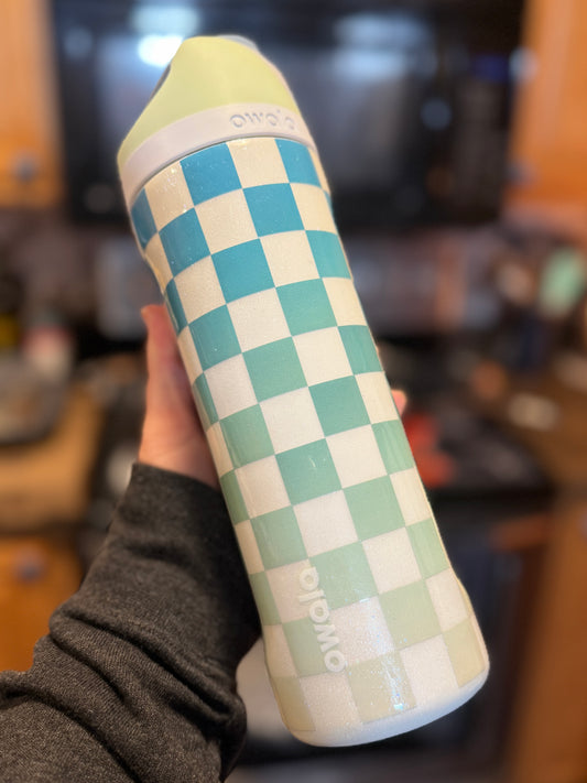 24 oz Beachy Checkers Owala