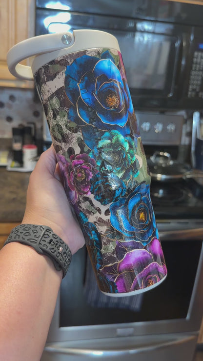 NWOT 32 oz Jewel Tones Camo Floral