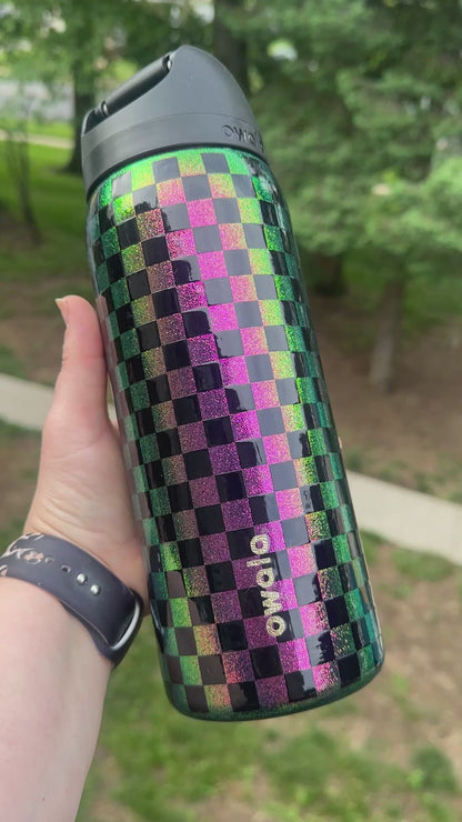 32 oz Checkered Purple Haze Owala FreeSip
